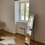 Terra - Haus Auf Dem Lägenhet *